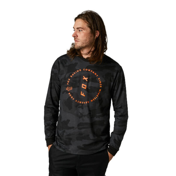 Langarmshirt Clean Up Camo Tech