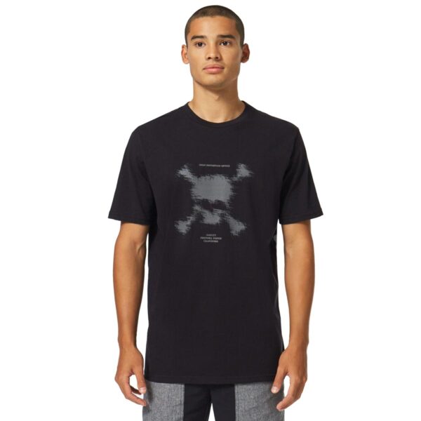 T-Shirt Blurred Scatter Skull