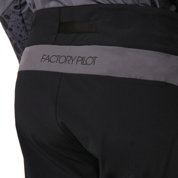 MTB Shorts Seeker '75