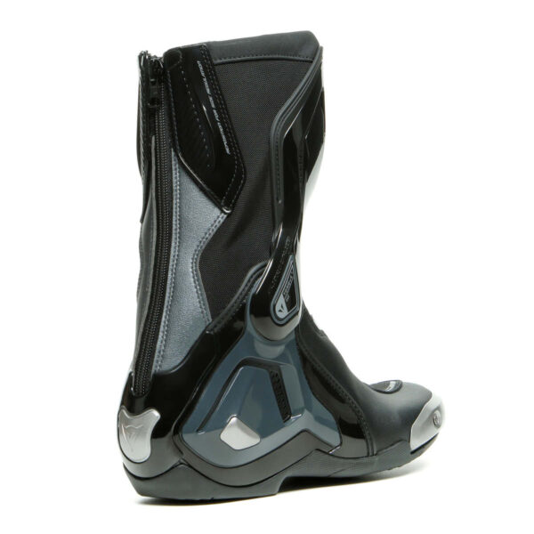 Stiefel Torque 3