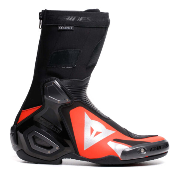 Stiefel Axial 2