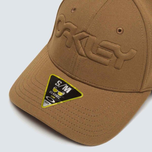 Stretch Fit Cap 6 Panel Embossed