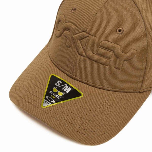 Stretch Fit Cap 6 Panel Embossed