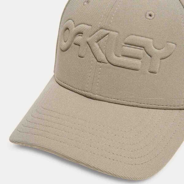 Stretch Fit Cap 6 Panel Embossed