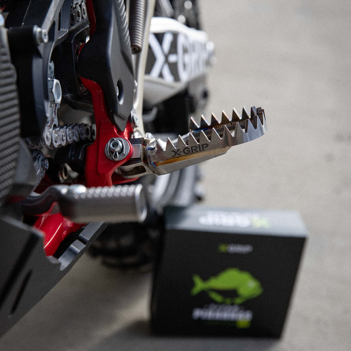 TITAN PIRANHAS Fußrasten V3 für KTM, HQV, GASGAS