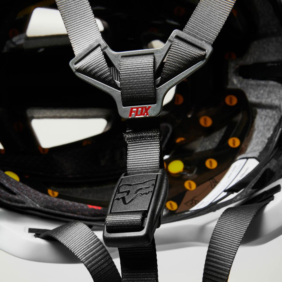 MTB Helm Speedframe Pro Blocked MIPS CE